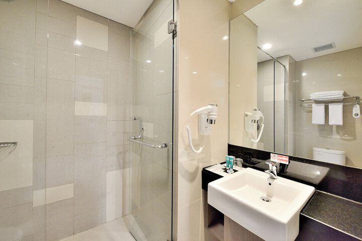 Room 45 of 92