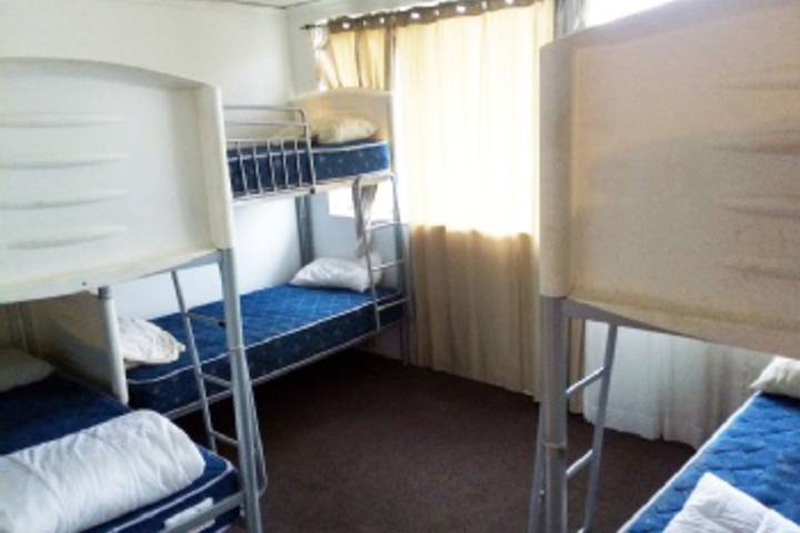 Room 165 of 192