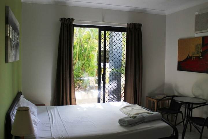 Room 8 of 54