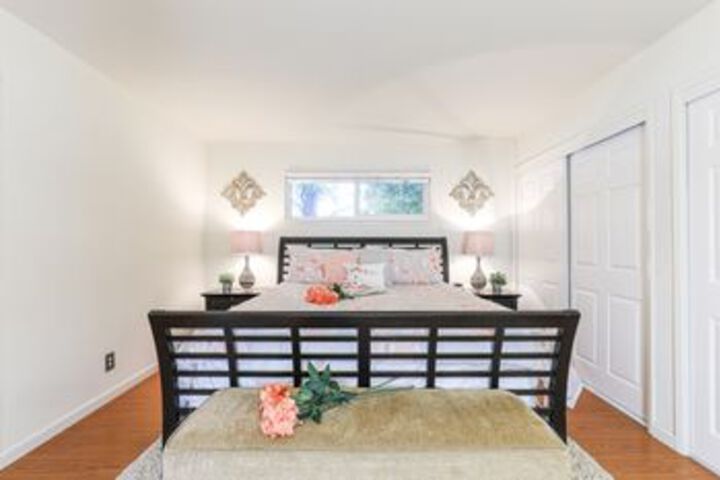Room 16 of 42
