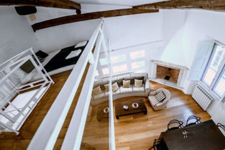 Room 45 of 161