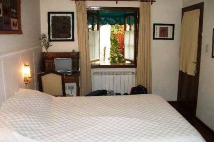 Room 5 of 20