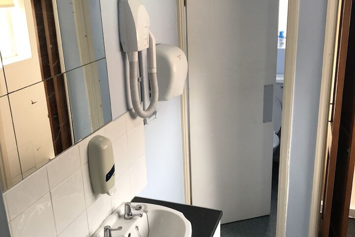 Room 15 of 26