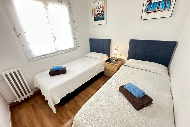 Room 9 of 20