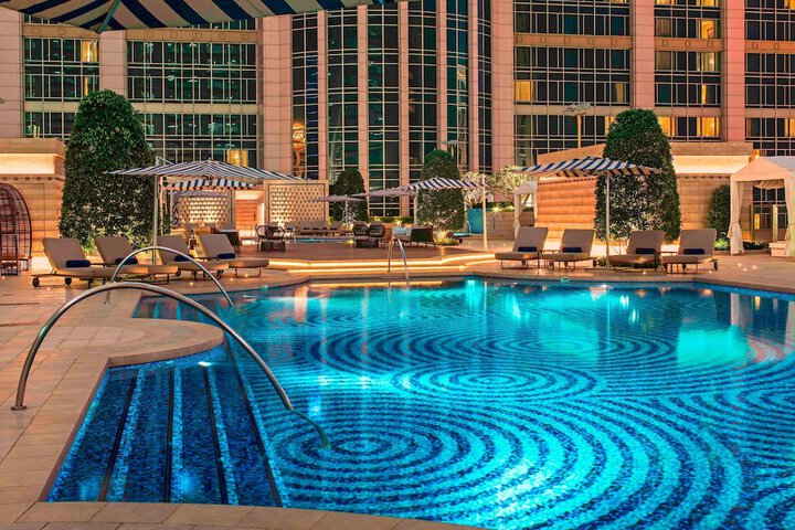 Pool 47 of 110