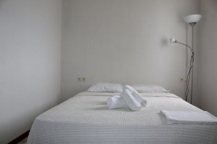 Room 28 of 89