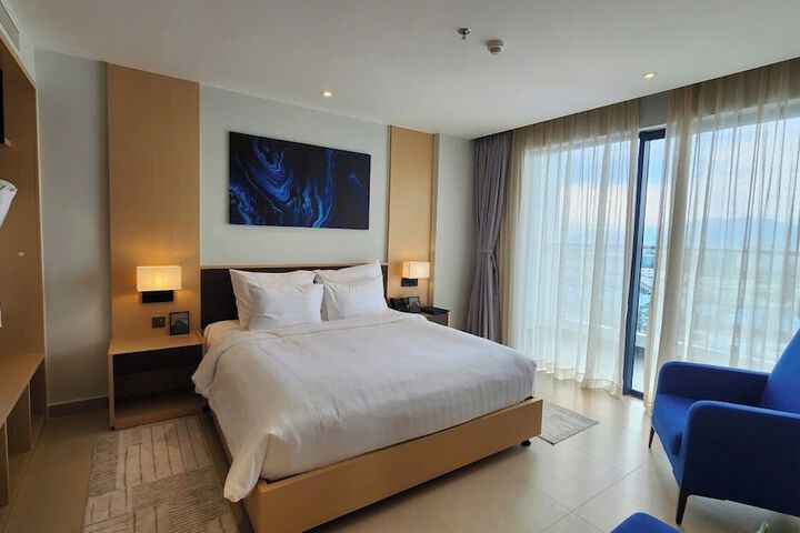 Room 15 of 67