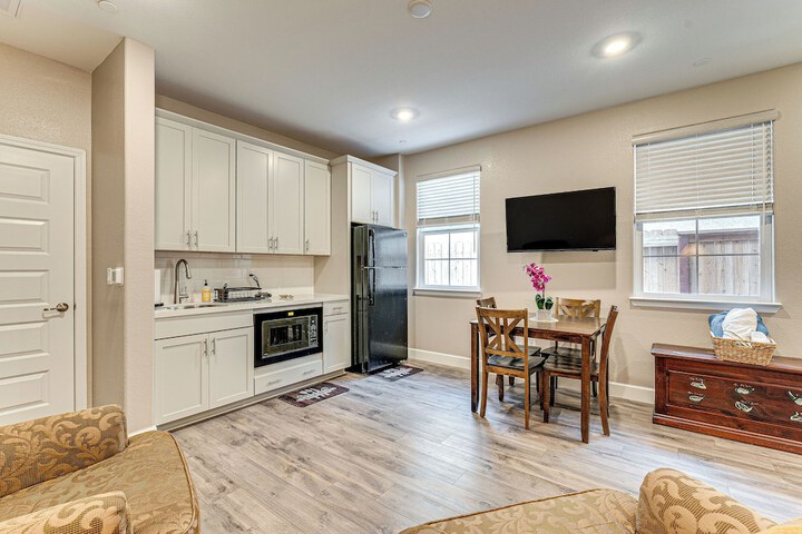 7 Mi to Folsom Lake: Sacramento Area Apartment