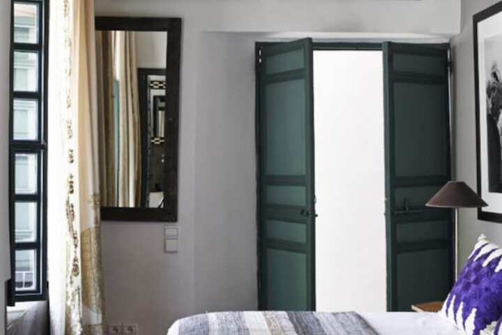 Room 4 of 62