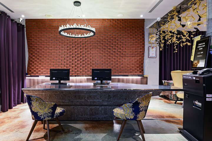 Hotel Interior 4 of 141