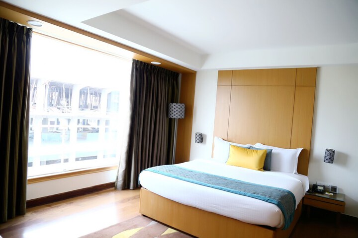 Room 15 of 41
