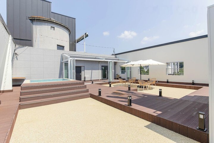 Terrace/Patio 56 of 82