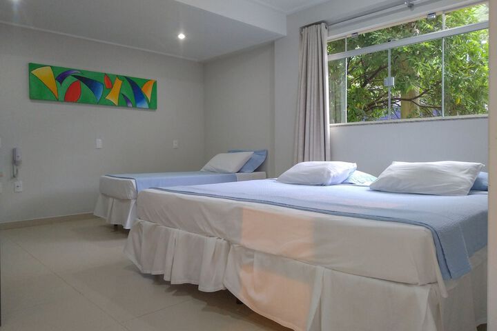 Room 33 of 60