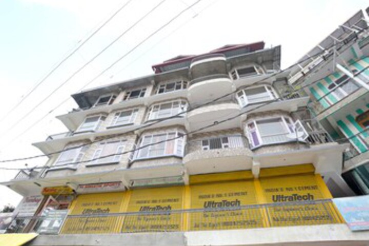 OYO 13041 Home Serene Stay Bharari