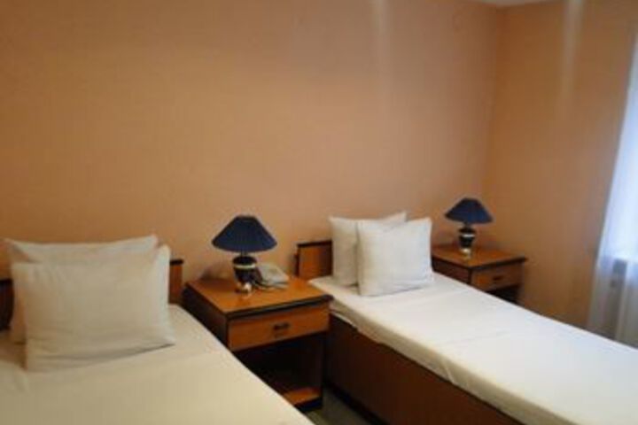 Room 26 of 49