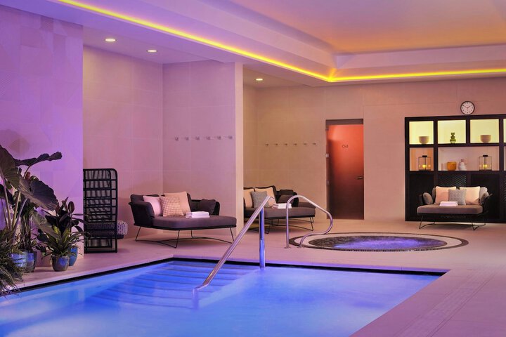 Pool 47 of 96