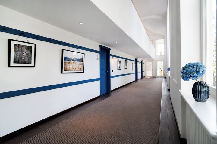 Ballroom/Hall 121 of 140
