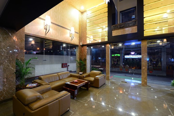 Hotel Interior 10 of 45
