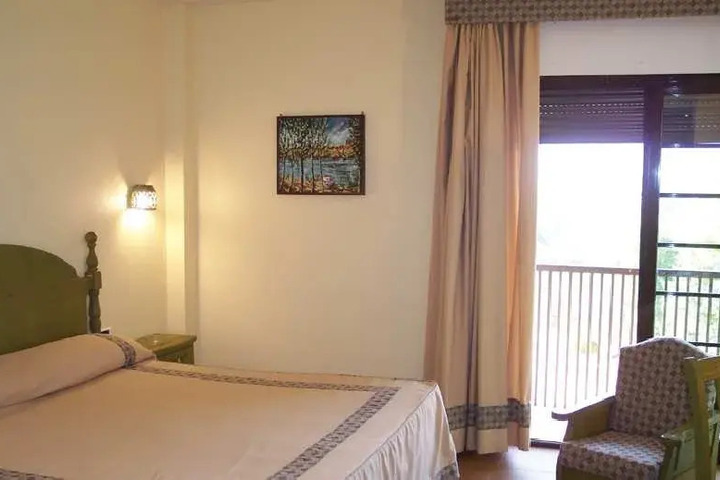 HOTEL MARQUESADO DE ALMANSA