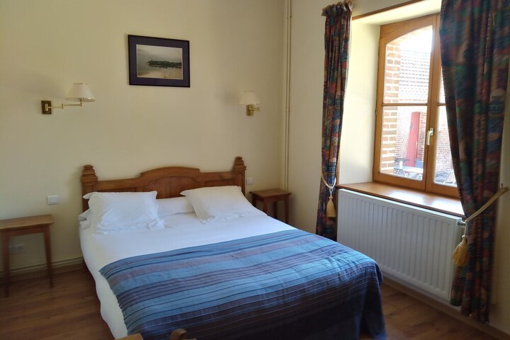 Room 3 of 11
