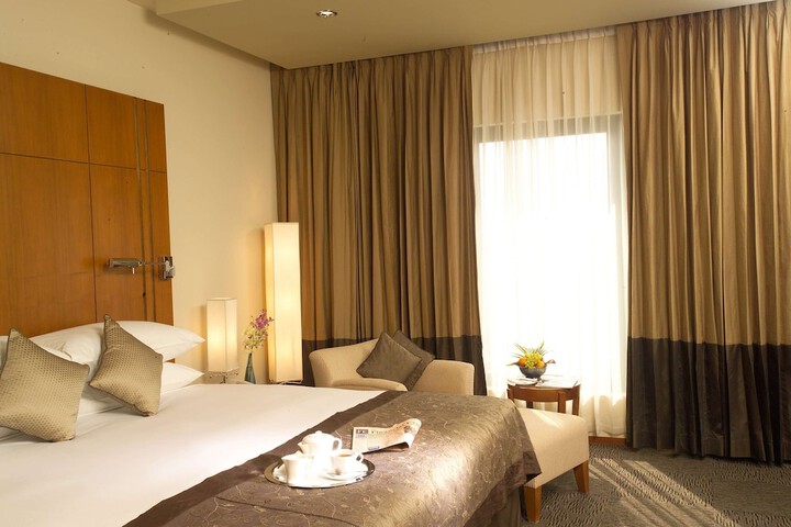 Room 14 of 86