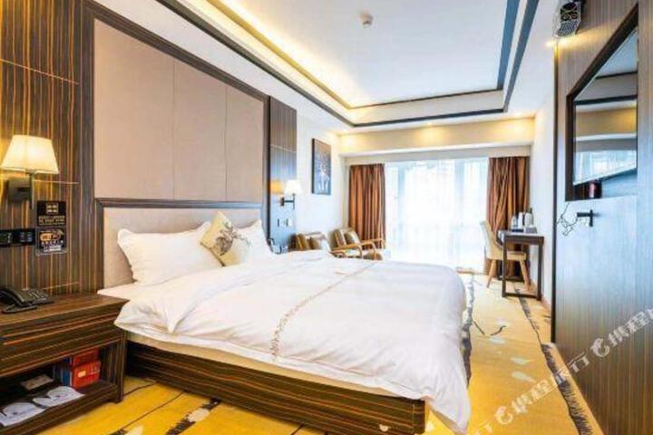 DOULAIXI theme Hotel