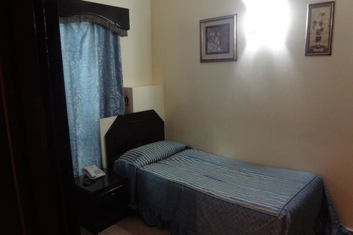 Room 7 of 20