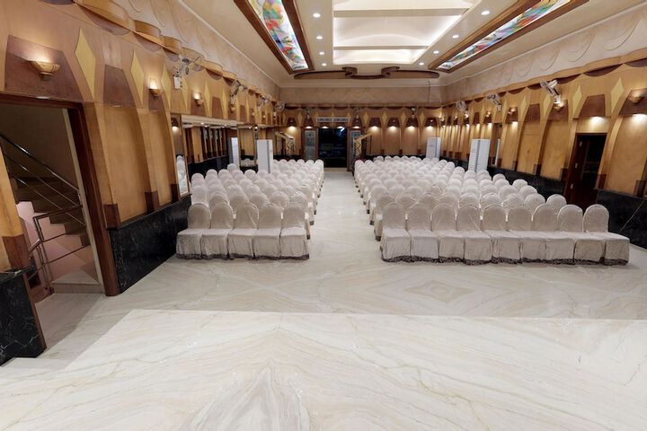 Ballroom/Hall 20 of 27