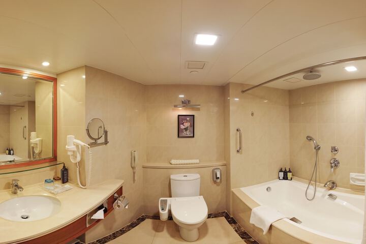 Room 51 of 67