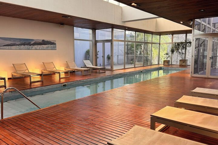 Pool 44 of 76