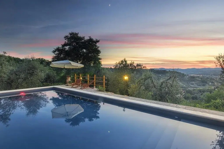 Pool 6 of 11