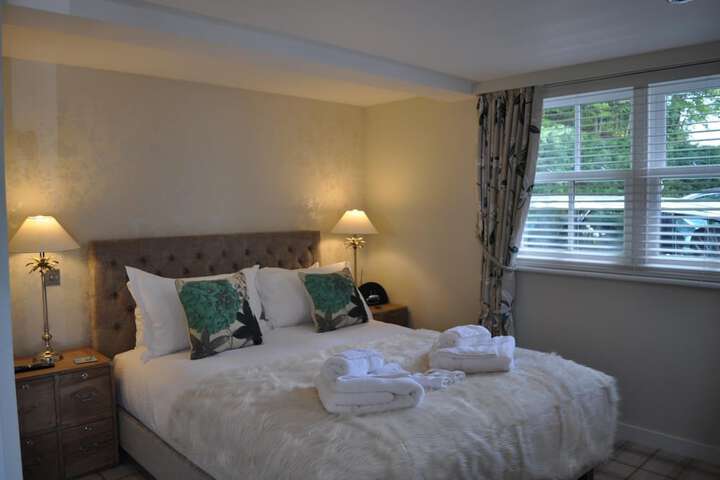 Room 8 of 44