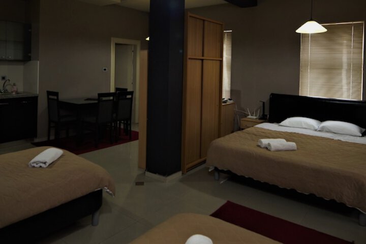 Room 51 of 84