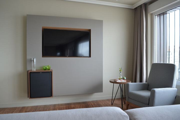 Room 10 of 121