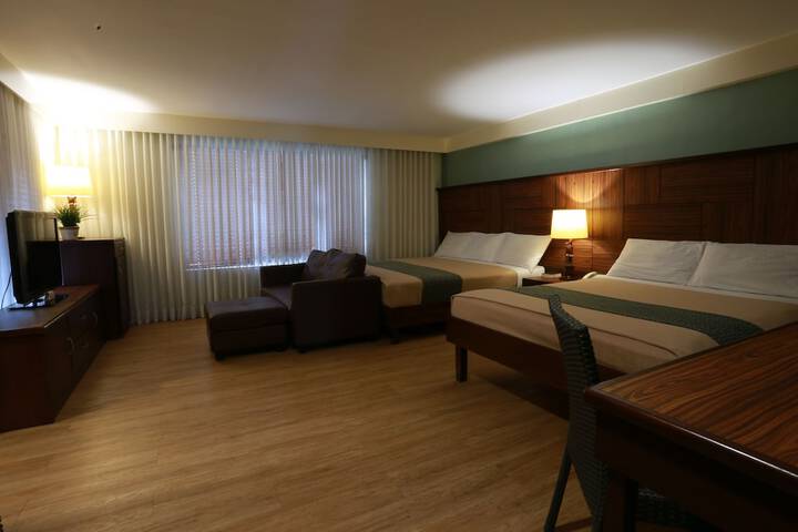 Room 7 of 38