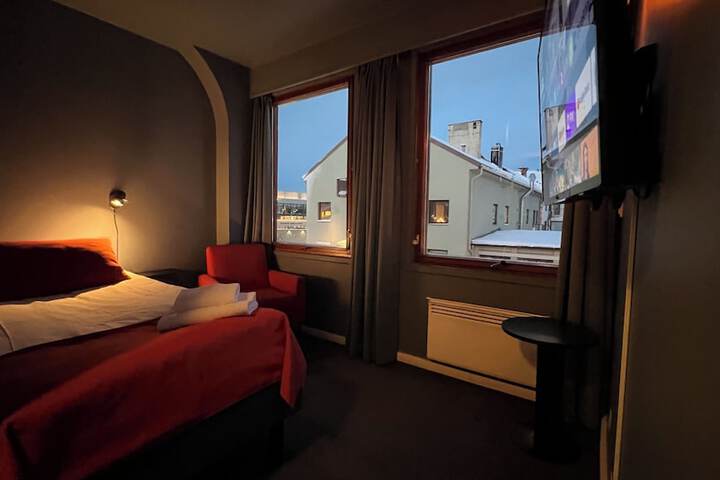 Room 18 of 47