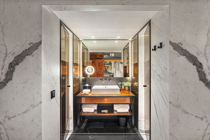 Room 59 of 130