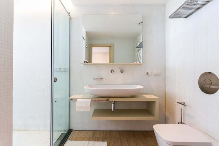 Bathroom Interior Photo