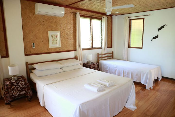 Room 13 of 71