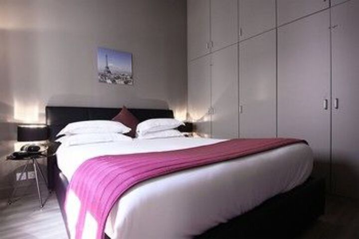 Room 19 of 71
