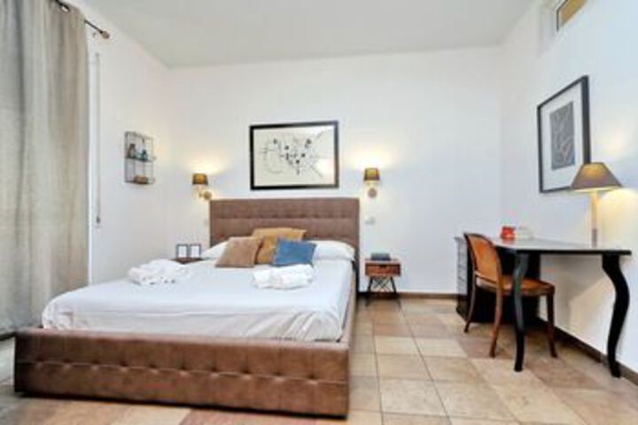 Room 29 of 209