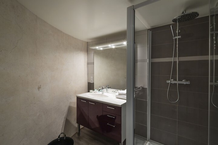 Room 20 of 47
