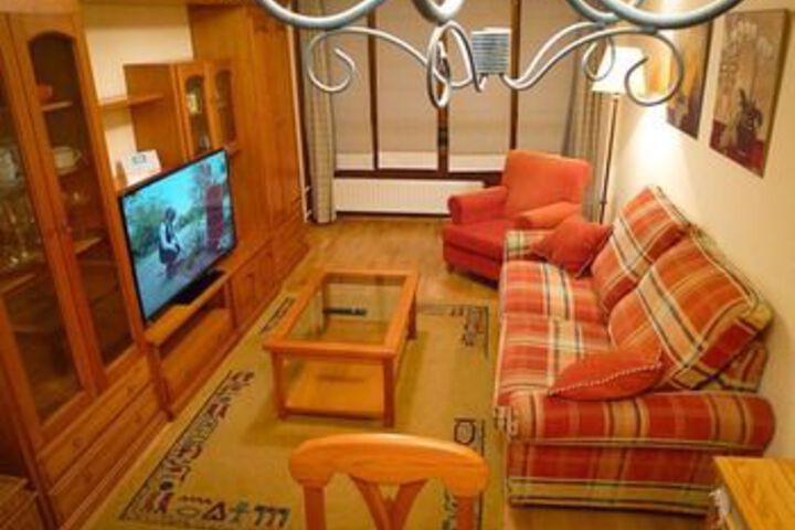 Room 42 of 46