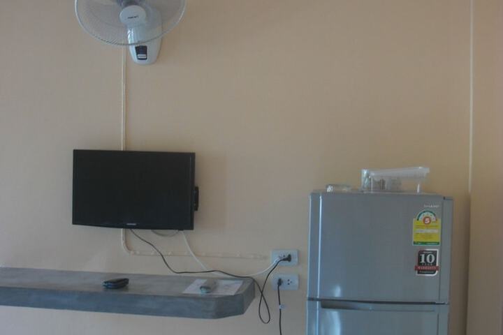 Room 14 of 60