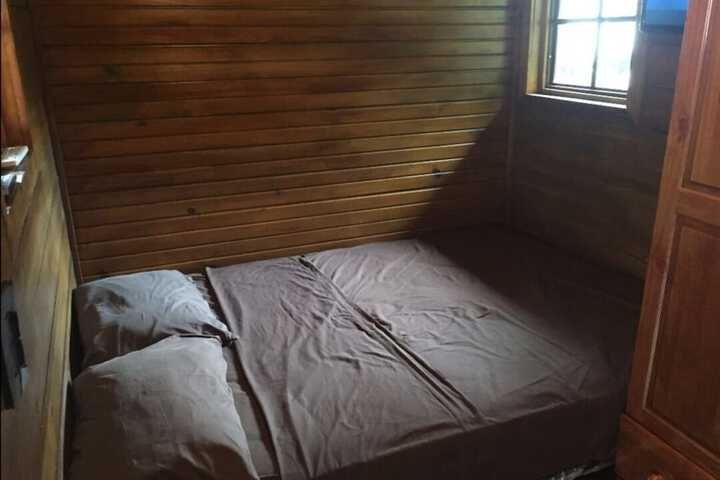Room 9 of 59
