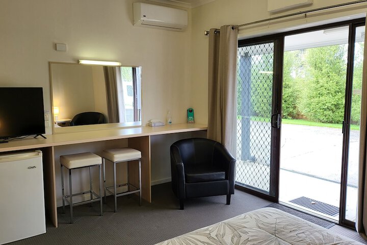 Room 3 of 30