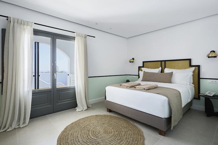 Room 21 of 166