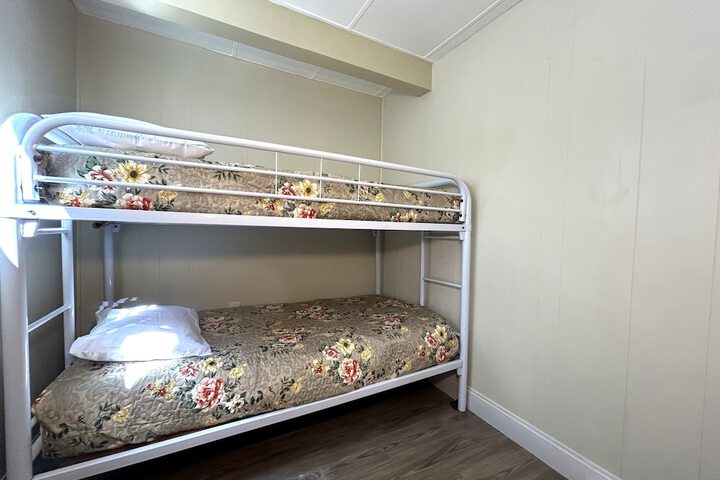 Room 10 of 138