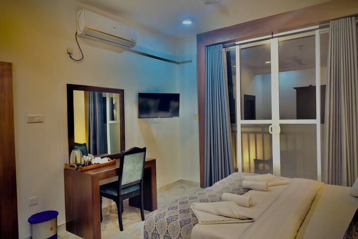 Room 15 of 44