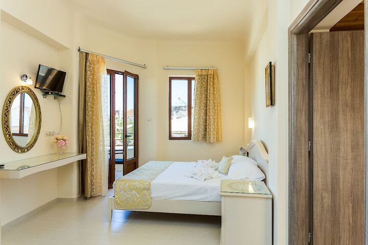 Room 9 of 60